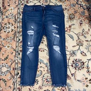 Distressed Skinny Jeans